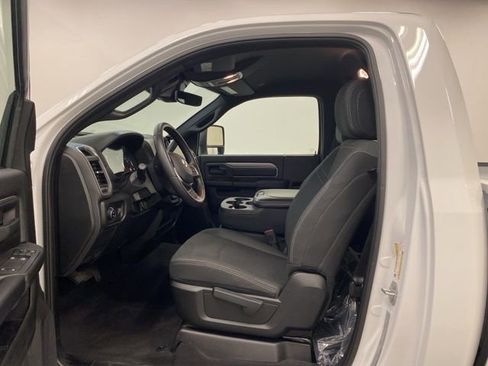 Used 2026 RAM 2500 Tradesman AWD/4WD image 9