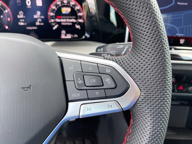 New 2026 Volkswagen GTI SE FWD image 17