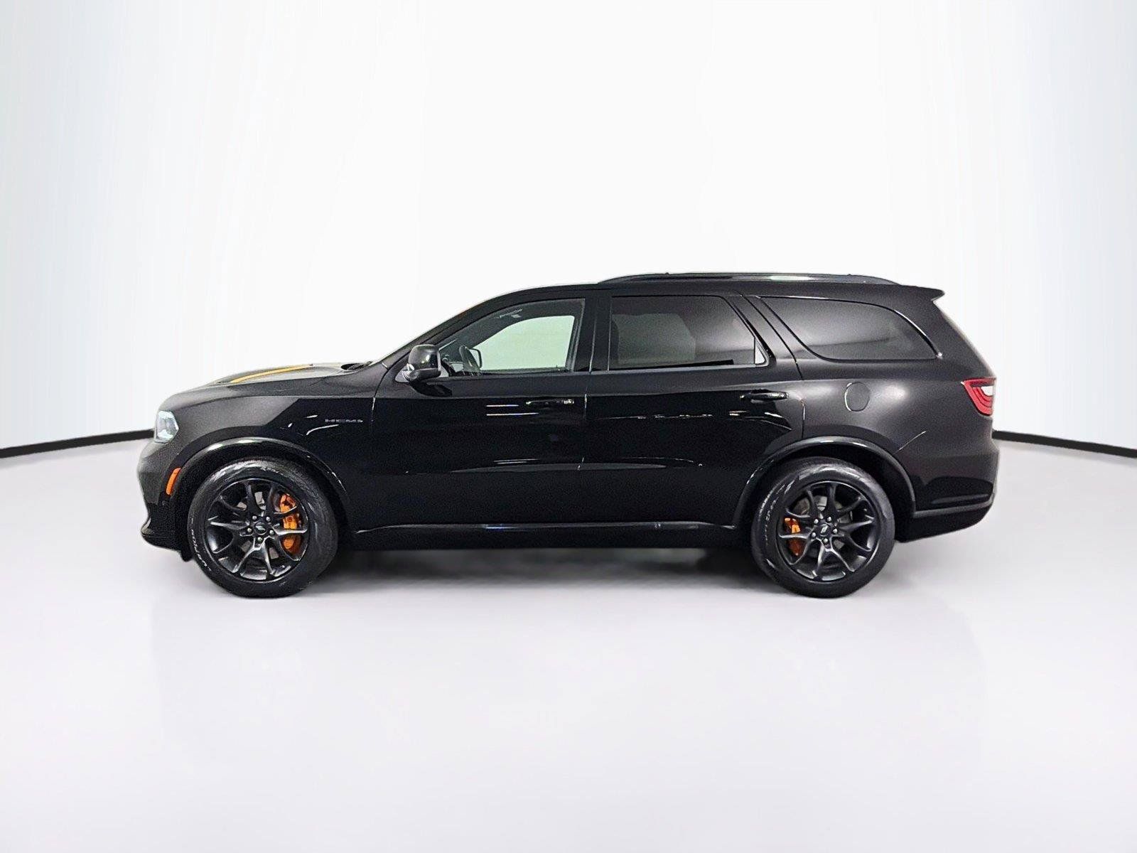 Used 2023 Dodge Durango R/T w/ Hemi Orange Plus Package AWD/4WD image 8