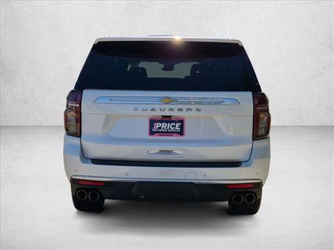 Used 2023 Chevrolet Suburban High Country w/ Premium Package 2 RWD image 6