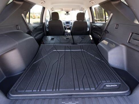 Used 2023 Chevrolet Equinox LT w/ LPO, Floor Liner Package image 24