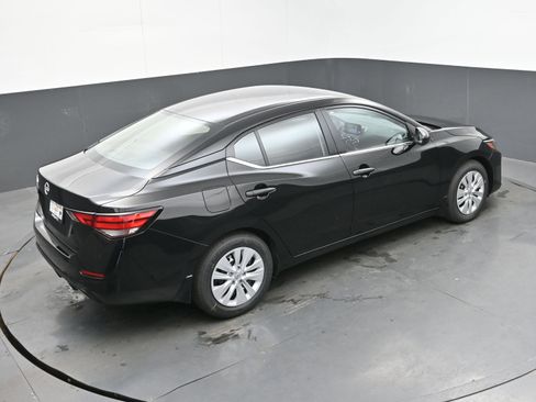 New 2025 Nissan Sentra S image 36