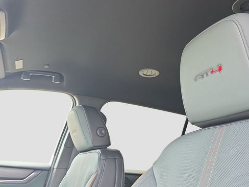 New 2026 GMC Acadia AT4 w/ Luxury Package AWD/4WD image 8