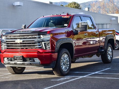 Used 2021 Chevrolet Silverado 3500 High Country w/ Z71 Off-Road Package AWD/4WD image 3