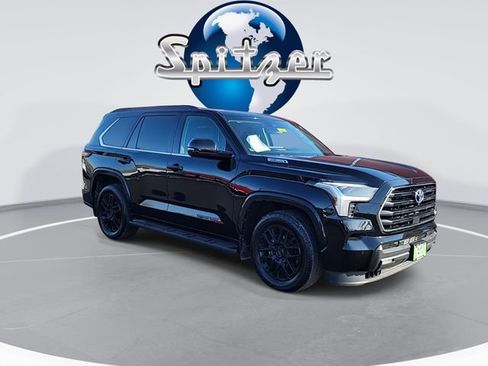 Used 2024 Toyota Sequoia SR5 w/ SR5 Premium Package image 2