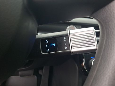 Certified 2025 Hyundai Tucson Blue AWD/4WD image 15