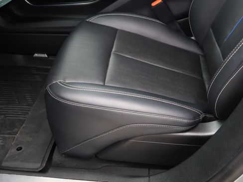 Used 2024 Cadillac Lyriq Sport RWD image 18