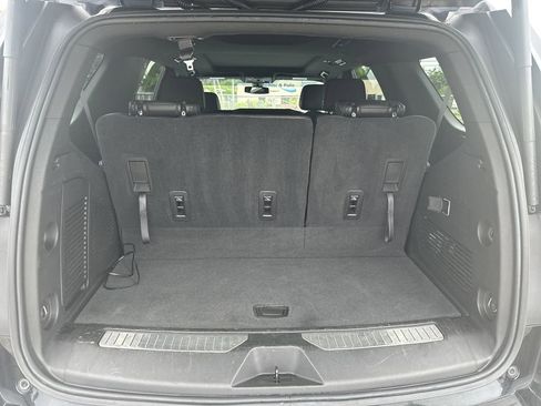 Certified 2021 Chevrolet Tahoe RST RWD image 31