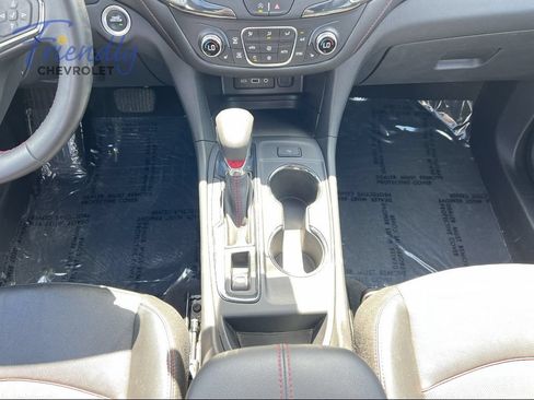 Certified 2023 Chevrolet Equinox RS w/ RS Leather Package AWD/4WD image 24