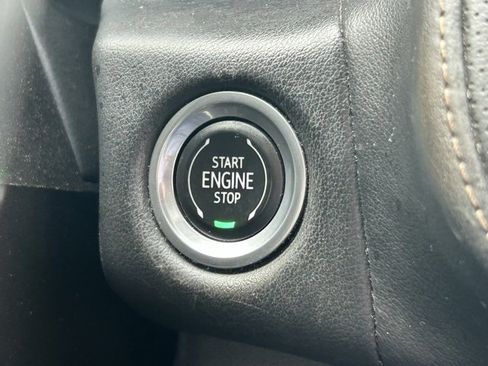 Used 2021 GMC Yukon XL AT4 image 27