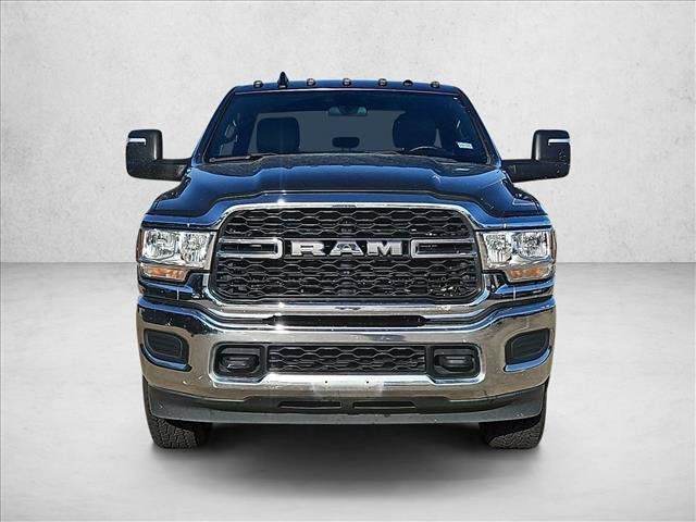 Used 2024 RAM 2500 Tradesman w/ Chrome Appearance Group AWD/4WD image 2