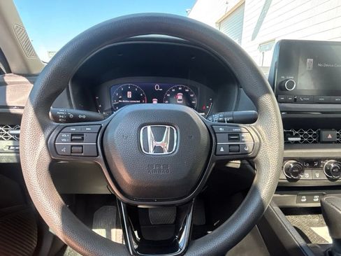 Used 2024 Honda Accord EX image 20