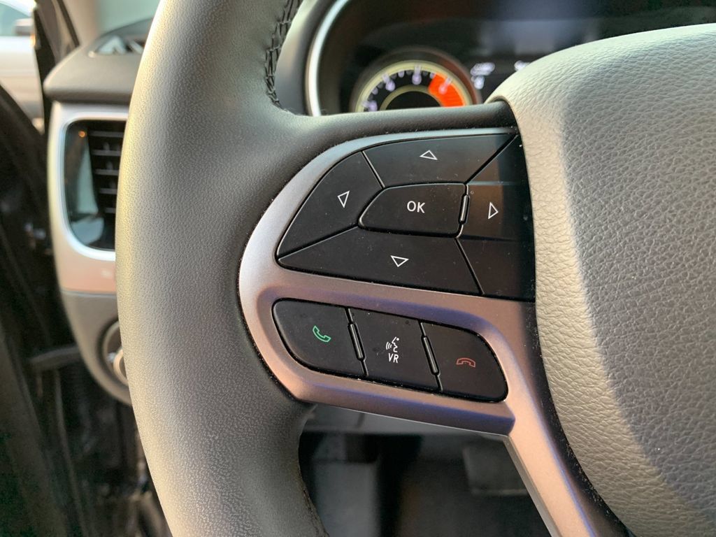 Used 2022 Jeep Cherokee Limited AWD/4WD image 27