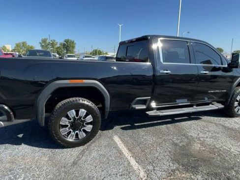 Used 2024 GMC Sierra 3500 Denali w/ Denali Reserve Package AWD/4WD image 2