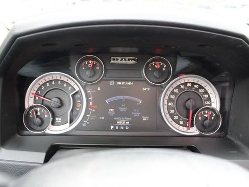 Used 2017 RAM 1500 Laramie w/ Convenience Group AWD/4WD image 14