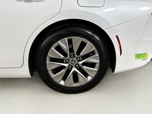 Used 2023 Toyota Mirai w/ Advanced Technology Package RWD image 33