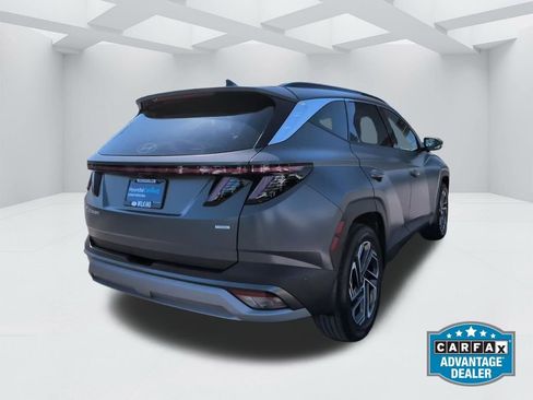 Certified 2025 Hyundai Tucson Limited AWD/4WD image 5