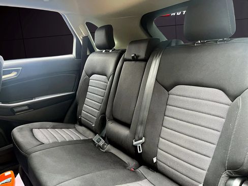 Used 2020 Ford Edge SE AWD/4WD image 14