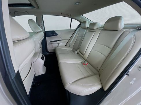 Used 2014 Honda Accord EX-L image 28