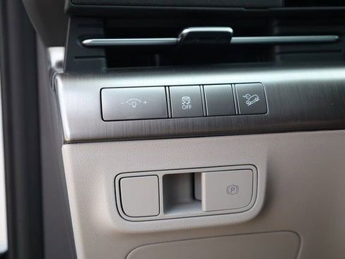 New 2026 Hyundai Kona SEL Premium image 11