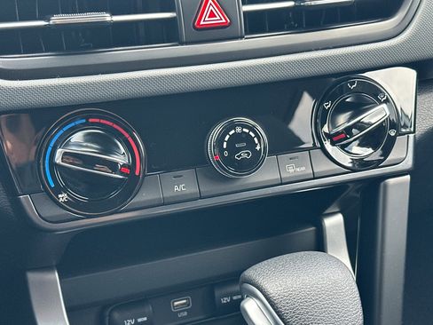 New 2026 Kia Seltos LX image 21