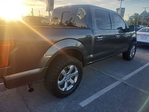 Used 2019 Ford F150 XLT w/ Equipment Group 302A Luxury image 9