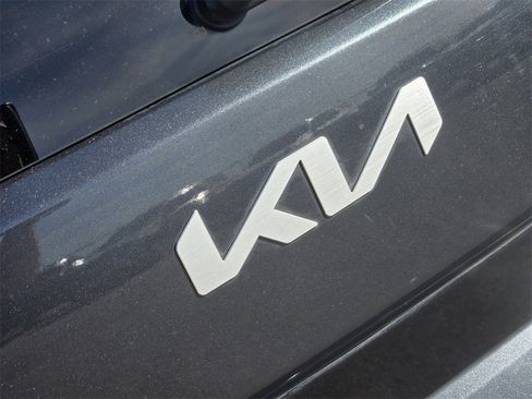 Certified 2023 Kia Soul LX image 9