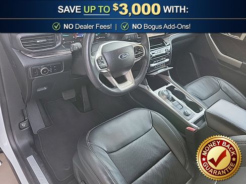 Used 2023 Ford Explorer Limited w/ Equipment Group 301A AWD/4WD image 13