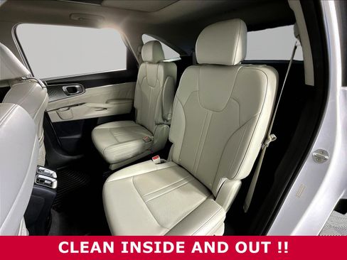 Used 2023 Kia Sorento SX AWD/4WD image 22