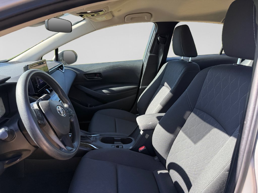 Used 2024 Toyota Corolla LE FWD image 21