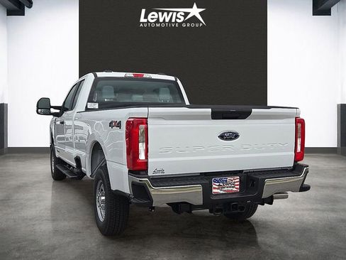 New 2026 Ford F250 4x4 SuperCab Super Duty image 3