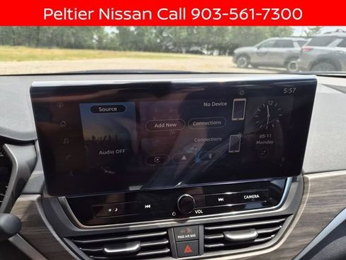 New 2026 Nissan Altima 2.5 SV w/ SV Special Edition Package FWD image 17