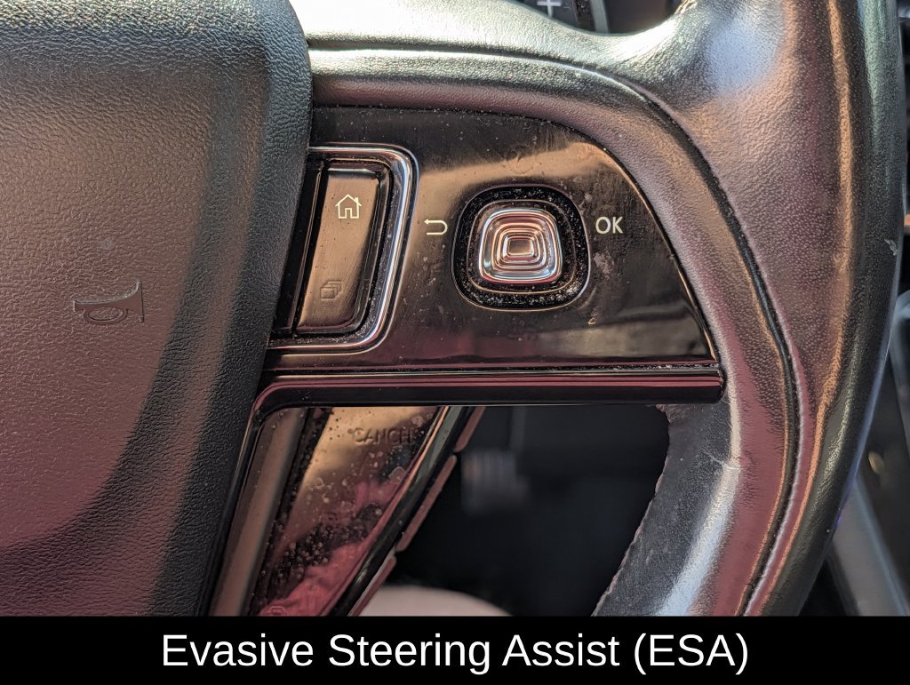 Used 2021 Lincoln Corsair Reserve w/ Equipment Group 201A AWD/4WD image 21