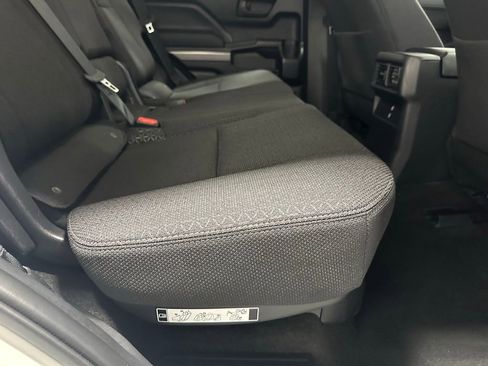 Used 2025 Toyota 4Runner SR5 image 51