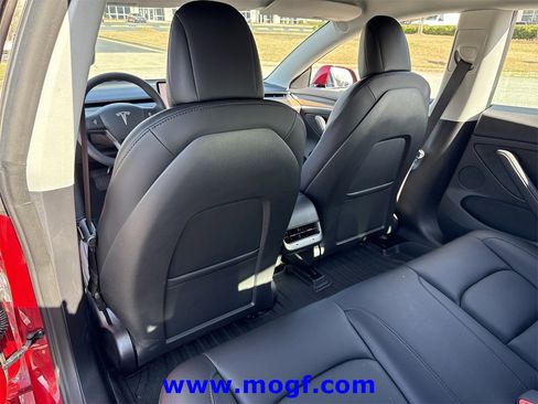 Used 2022 Tesla Model 3 Long Range image 15