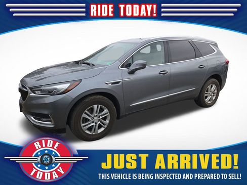 Used 2019 Buick Enclave Essence image 1