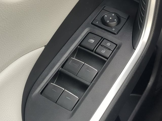 Certified 2024 Toyota RAV4 XLE w/ Convenience Package FWD image 28