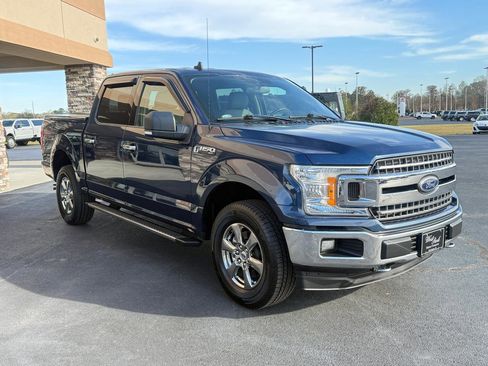 Used 2020 Ford F150 XLT w/ Equipment Group 302A Luxury image 7