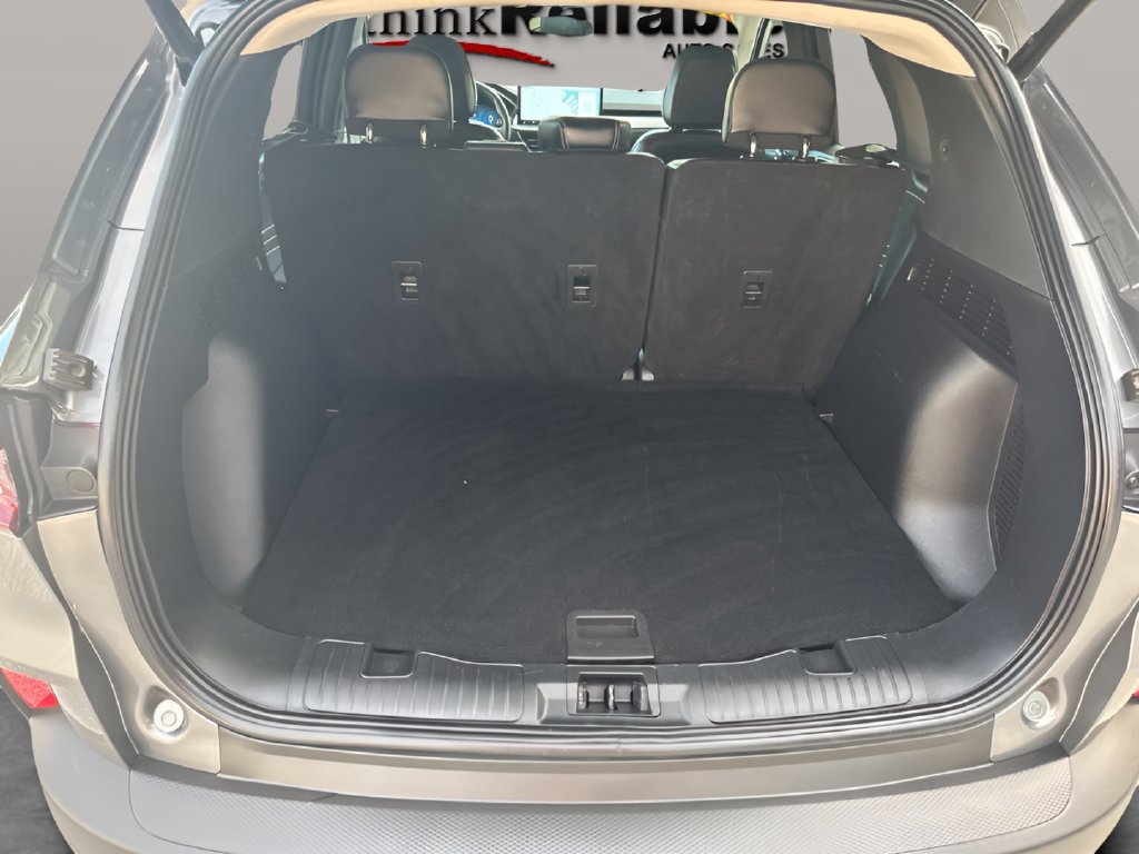 Used 2025 Ford Escape Platinum AWD/4WD image 21