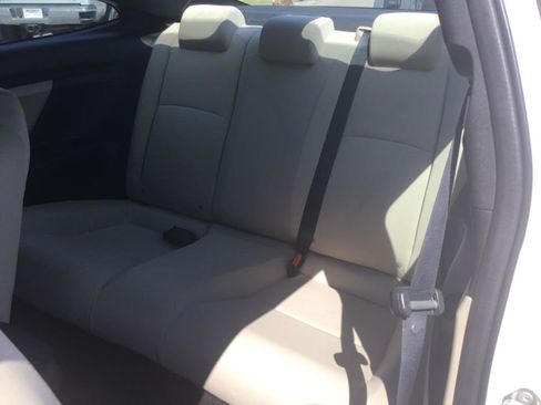 Used 2019 Honda Civic EX image 29