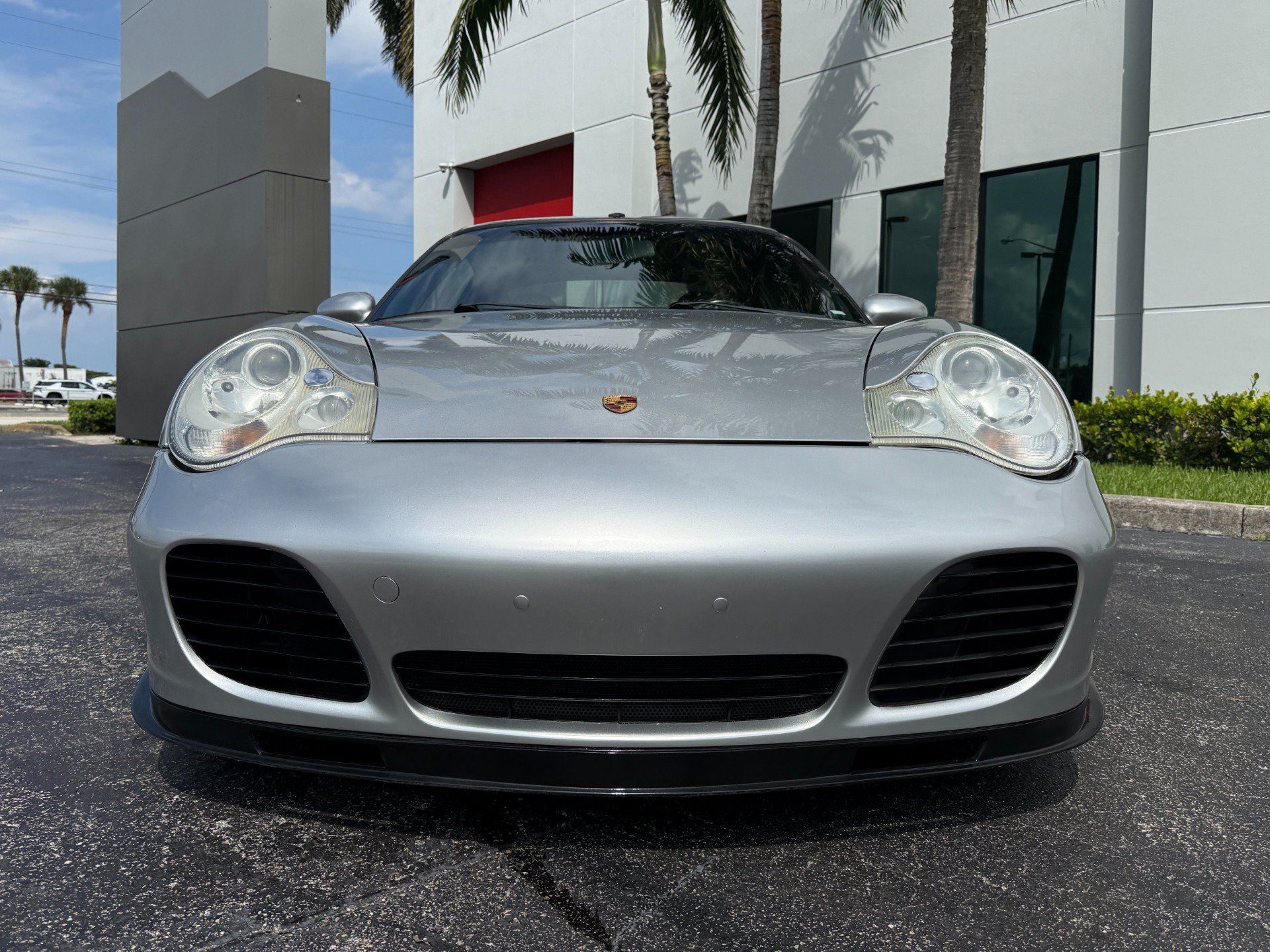Used 2002 Porsche 911 Carrera 4S AWD/4WD image 9