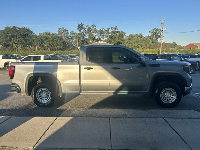 Used 2023 GMC Sierra 1500 Pro w/ Pro Value Package AWD/4WD image 1