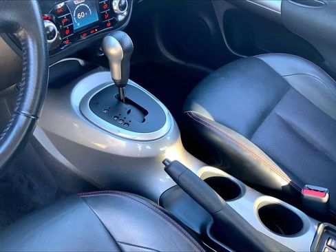 Used 2012 Nissan Juke SL image 17