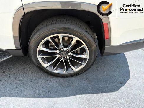 Certified 2022 Jeep Wagoneer Series II w/ Premium Group I RWD image 18
