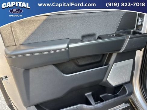 Used 2023 Ford F150 Raptor AWD/4WD image 17