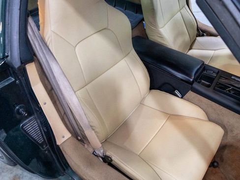Used 1994 Chevrolet Corvette Coupe RWD image 30