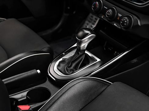 Used 2021 Kia Forte GT-Line image 19