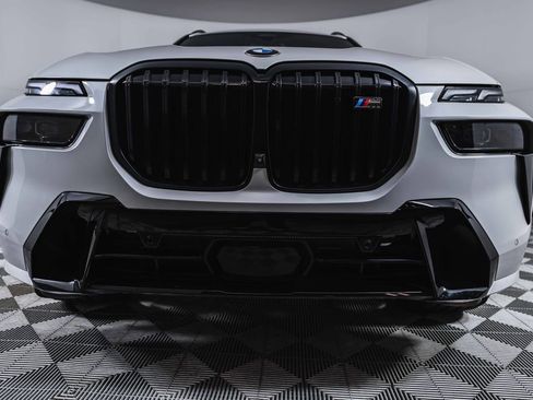 Used 2023 BMW X7 M60i w/ M Sport Professional Package image 3