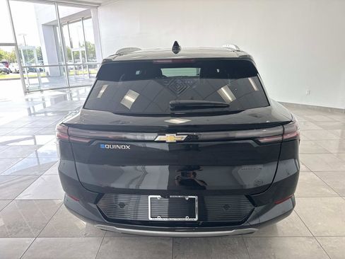 Used 2025 Chevrolet Equinox EV LT w/ Convenience Package FWD image 6