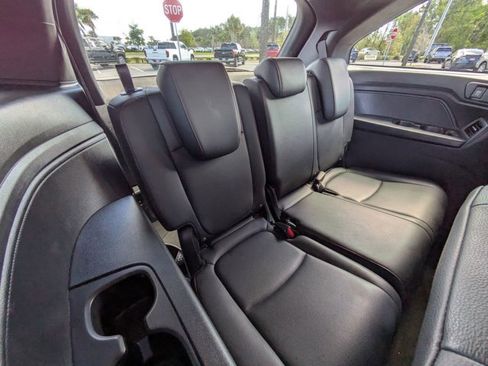 Used 2025 Honda Odyssey Sport-L image 19